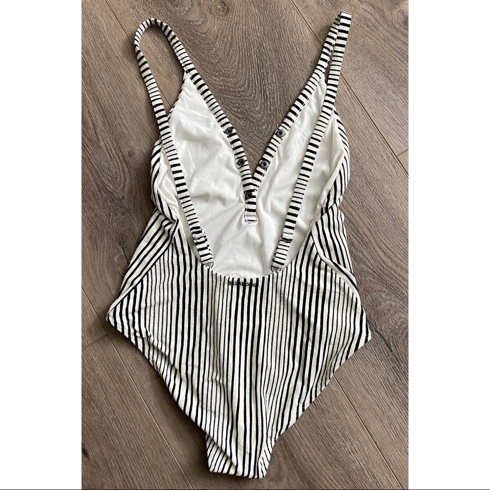 Billabong ‘Long Ride’ One Piece - Picture 9 of 10